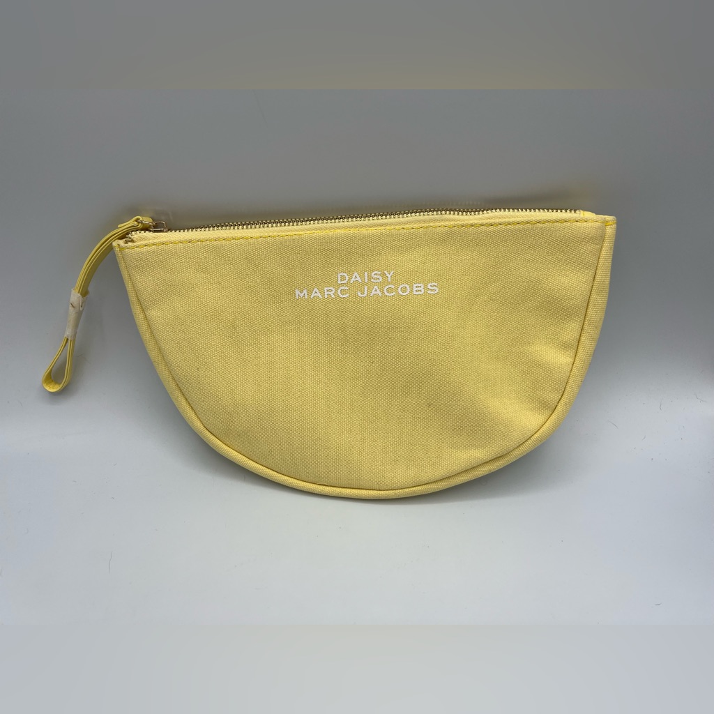 Marc Jacobs Daisy Light Yellow Pouch